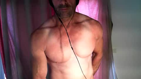 Snapshot of monsterdildos chatting on September 14, 4:44 am monsterdildos online show from September 14, 4:44 am