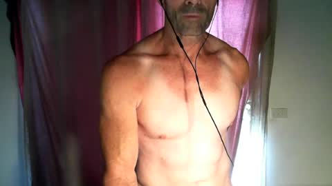 Snapshot of monsterdildos chatting on June 15, 4:15 am monsterdildos online show from June 15, 4:15 am
