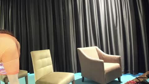 Snapshot of montanairen chatting on January 19, 8:50 am montanairen online show from January 19, 8:50 am