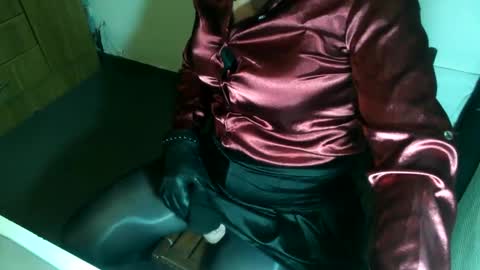 Sabrina online show from September 10, 10:10 pm