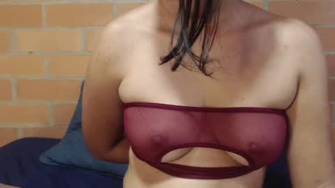Luisa online show from April 29, 1:48 pm