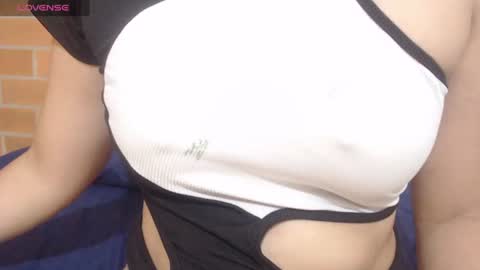 Luisa online show from July 8, 2:43 pm