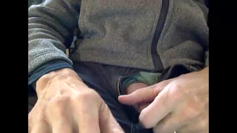 montyglass online show from February 13, 6:15 pm
