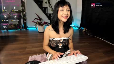 Snapshot of monxslove chatting on January 3, 2:10 am Monxse online show from January 3, 2:10 am