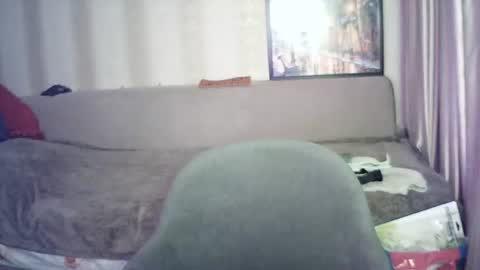 Snapshot of moodiemira chatting on July 29, 5:44 pm moodiemira online show from July 29, 5:44 pm