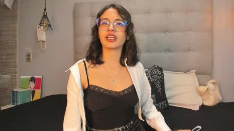 Elizabeth  online show from November 18, 8:46 pm