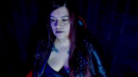 Lilith online show from November 24, 4:23 am