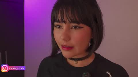 Snapshot of moon_eyess chatting on March 24, 12:04 am Im a independent model Welcome online show from March 24, 12:04 am