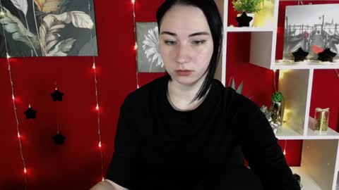 Snapshot of moon_foxy_ chatting on December 20, 4:46 pm Diana online show from December 20, 4:46 pm