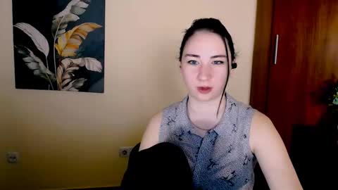 Snapshot of moon_foxy_ chatting on January 10, 3:06 pm Diana online show from January 10, 3:06 pm