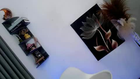 Snapshot of moon_of_desire22 chatting on May 15, 12:17 am Dalia Moon online show from May 15, 12:17 am