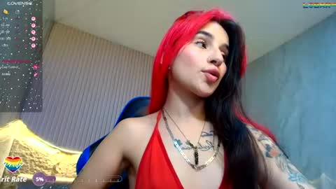 Snapshot of moon_red_r chatting on June 26, 1:10 am Moon online show from June 26, 1:10 am