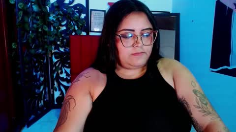 moon_sunflowers online show from December 2, 1:22 am