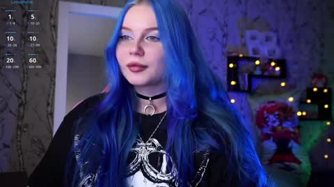 Emilia online show from December 2, 11:12 am