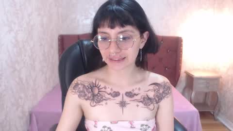 Charlotte online show from March 11, 4:29 pm