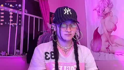 Nicky  online show from September 19, 4:47 am