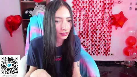 MOON  online show from February 14, 2:39 am