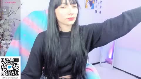 MOON  online show from September 10, 2:33 am