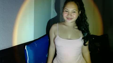 Snapshot of moonlight_xxx chatting on October 23, 4:17 pm moon online show from October 23, 4:17 pm