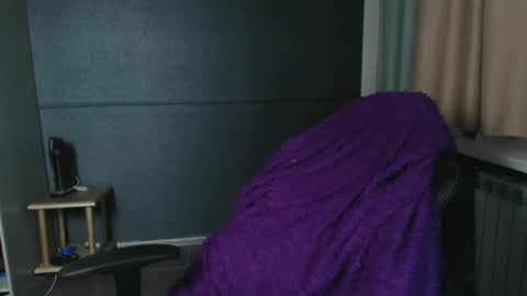 Tina online show from March 4, 8:02 am