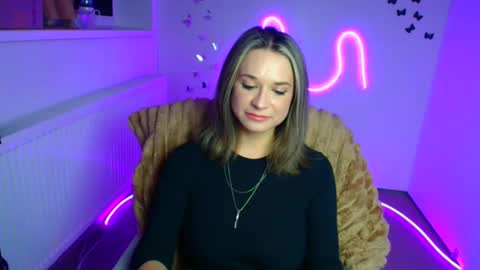 Susanna online show from March 1, 12:18 pm