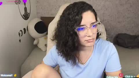 Moon Woman online show from January 23, 5:56 am