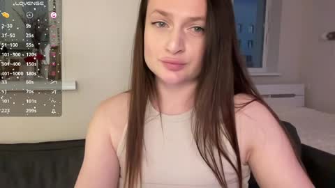 Snapshot of mooonika80 chatting on June 6, 6:12 pm Mooonika80 online show from June 6, 6:12 pm