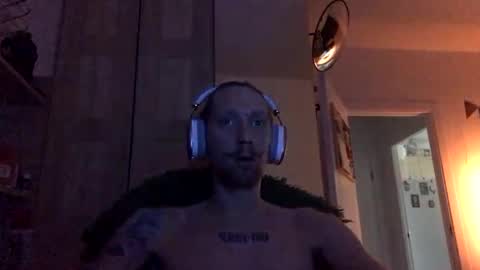 Snapshot of mopsmudrec chatting on November 9, 6:55 am mopsmudrec online show from November 9, 6:55 am