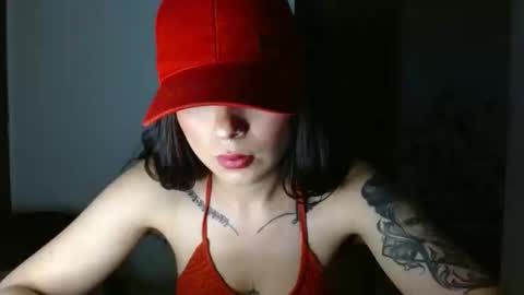 Snapshot of mor_tokens_mor_hot chatting on January 10, 11:08 pm Sebas y Gaby online show from January 10, 11:08 pm