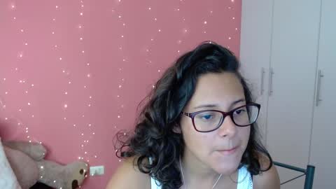 Snapshot of mora_haze chatting on January 26, 11:50 pm Mora Haze 3 online show from January 26, 11:50 pm