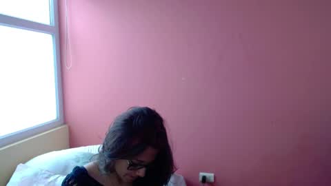 Snapshot of mora_haze chatting on September 17, 3:03 pm Mora Haze 3 online show from September 17, 3:03 pm