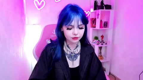 Morana online show from December 5, 2:20 am