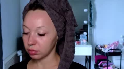 Snapshot of moranagoddess chatting on July 2, 11:49 am Morana follow my boosty online show from July 2, 11:49 am