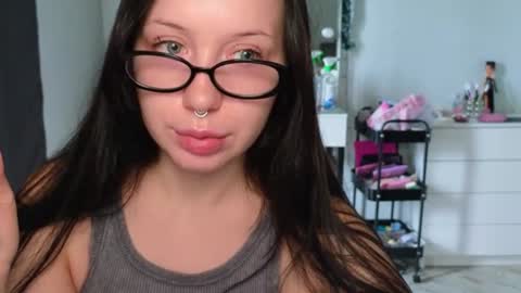 Snapshot of moranagoddess chatting on July 10, 11:35 am Morana follow my boosty online show from July 10, 11:35 am