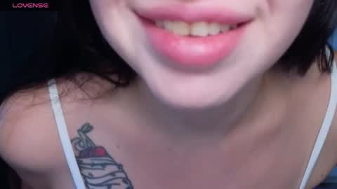 Snapshot of moranagoddess chatting on July 31, 12:59 pm Morana follow my boosty online show from July 31, 12:59 pm