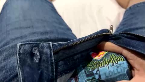 Snapshot of moreletii chatting on February 24, 11:30 am Me online show from February 24, 11:30 am