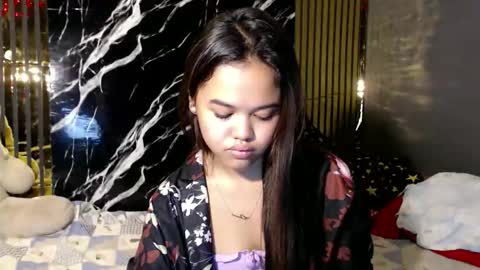 Snapshot of morena_realkath chatting on May 31, 12:23 pm morena_realkath online show from May 31, 12:23 pm