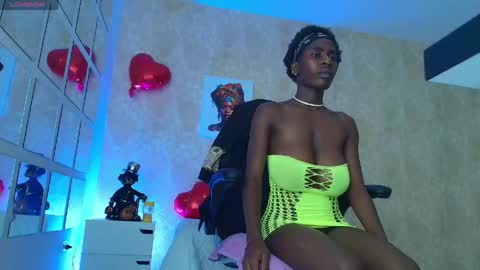 Snapshot of morenalush_eup69 chatting on May 27, 1:57 am morena online show from May 27, 1:57 am