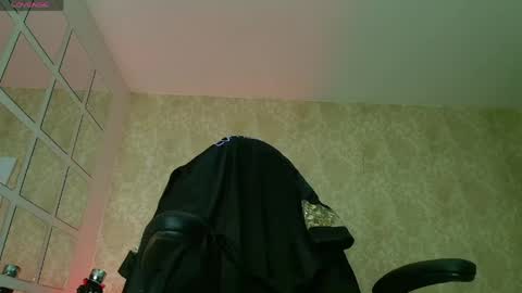 Snapshot of morenalush_eup69 chatting on June 9, 3:07 am morena online show from June 9, 3:07 am