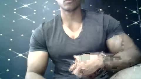 Snapshot of moreno1muscular chatting on March 10, 12:48 pm moreno1muscular online show from March 10, 12:48 pm
