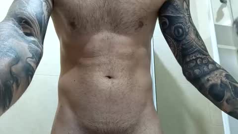 Snapshot of morenoguapo24 chatting on February 26, 8:08 pm Cloud Strife online show from February 26, 8:08 pm