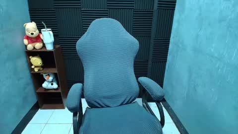 Snapshot of morenojake chatting on May 18, 10:04 pm morenojake online show from May 18, 10:04 pm