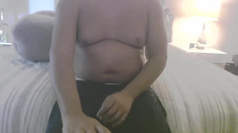 Snapshot of moreofthis chatting on February 19, 6:37 pm Didier online show from February 19, 6:37 pm