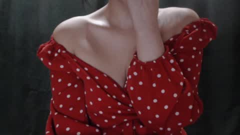 monika online show from January 11, 9:15 am