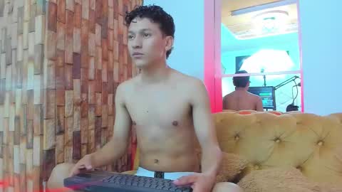 Snapshot of morgan_ward chatting on September 17, 2:57 am morgan online show from September 17, 2:57 am