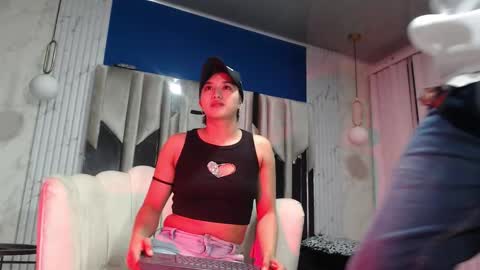 MORGAN AND MEGAN online show from September 24, 11:02 am