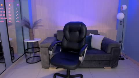 Snapshot of morganhicks chatting on January 20, 10:48 pm Morgan Hicks online show from January 20, 10:48 pm