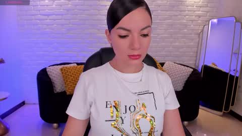 Snapshot of morganhicks chatting on September 14, 5:45 pm Morgan Hicks online show from September 14, 5:45 pm