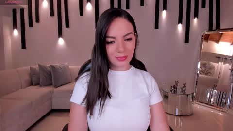 Snapshot of morganhicks chatting on October 11, 7:45 pm Morgan Hicks online show from October 11, 7:45 pm