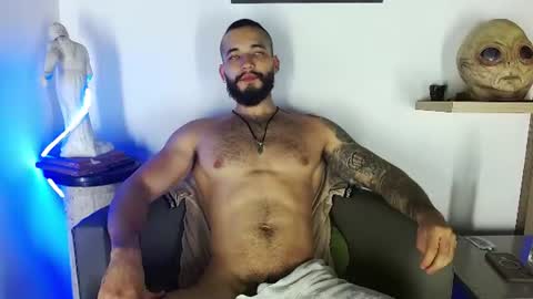 Snapshot of morgann_jones chatting on July 7, 8:13 pm morgan online show from July 7, 8:13 pm